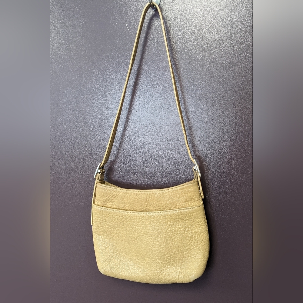 COACH Genuine, vintage Hudson pebbled tan leather shoulder bag